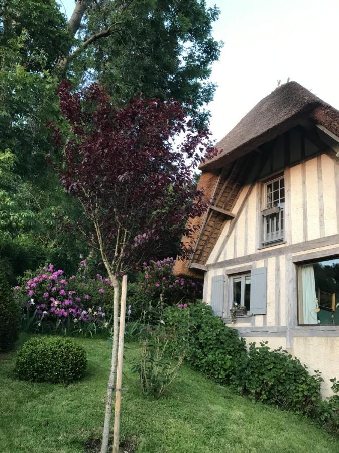 Bed and Breakfast Les Chaumieres Du Pays D'Auge Le Breuil-en-Auge Екстер'єр фото