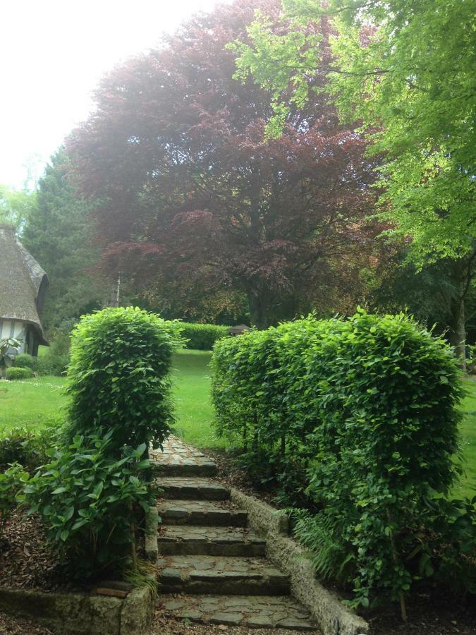 Bed and Breakfast Les Chaumieres Du Pays D'Auge Le Breuil-en-Auge Екстер'єр фото
