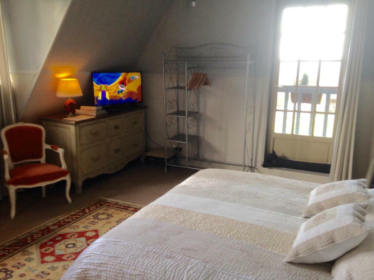 Bed and Breakfast Les Chaumieres Du Pays D'Auge Le Breuil-en-Auge Екстер'єр фото